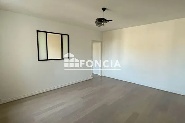 Appartement 3 pièces 74 m²