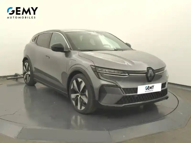 Renault Megane e-tech ev60 220 ch optimum charge — photo 18