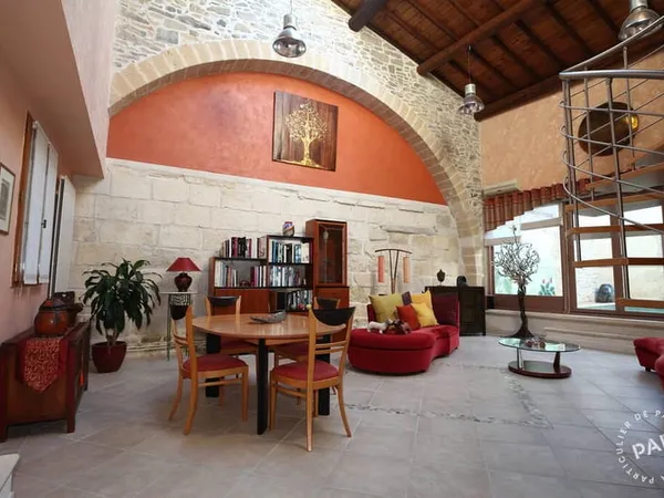 Maison 5 pièces 219 m²