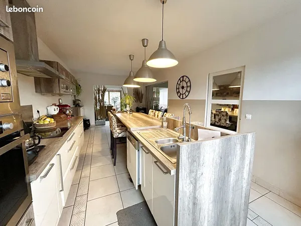 Maison 5 pièces 110 m²