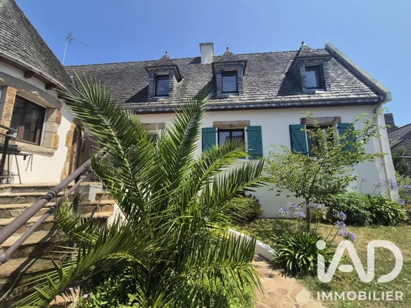 Maison 7 pièces 197 m²