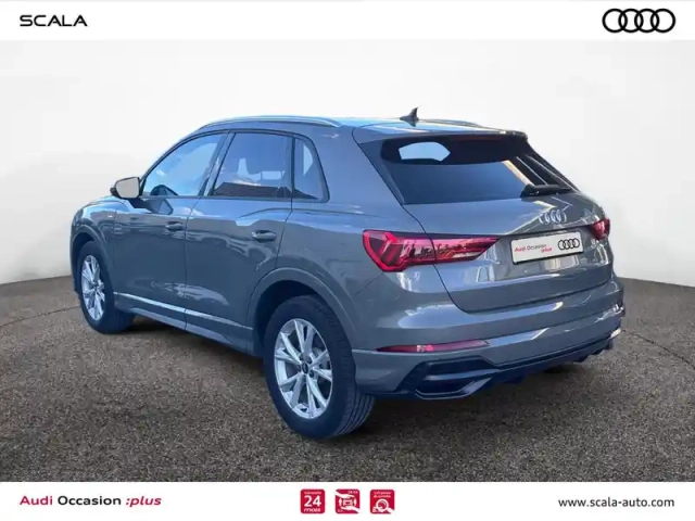 Audi Q3 35 tfsi 150 ch s tronic 7 — photo 3