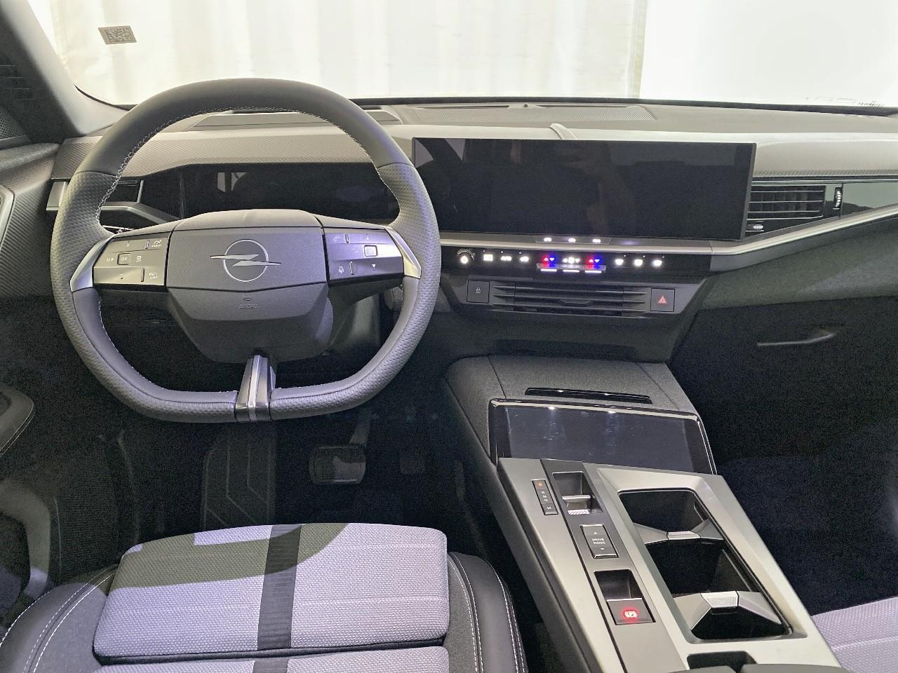 Opel Grandland 1.2 turbo hybrid 145 ch e-dct6 gs — photo 8