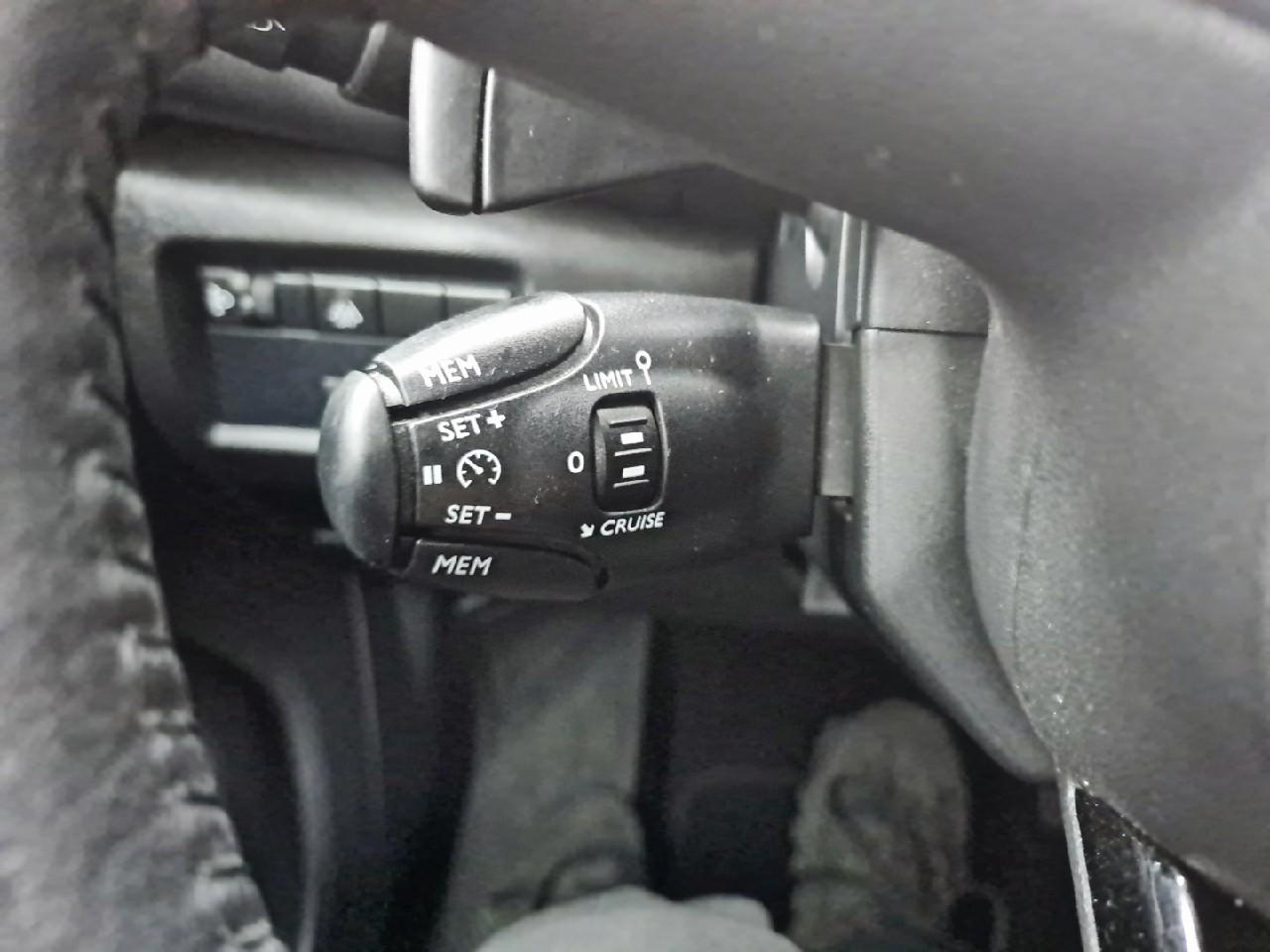 Citroën C5 Aircross puretech 130 s&s eat8 feel — photo 30