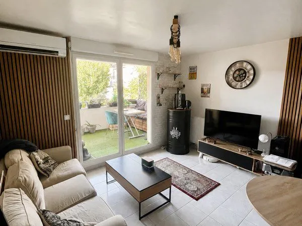 Appartement T3 - Terrasse & parking