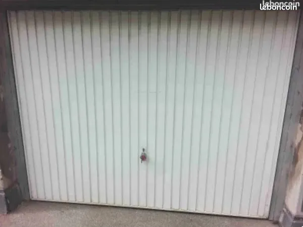 Garage à louer