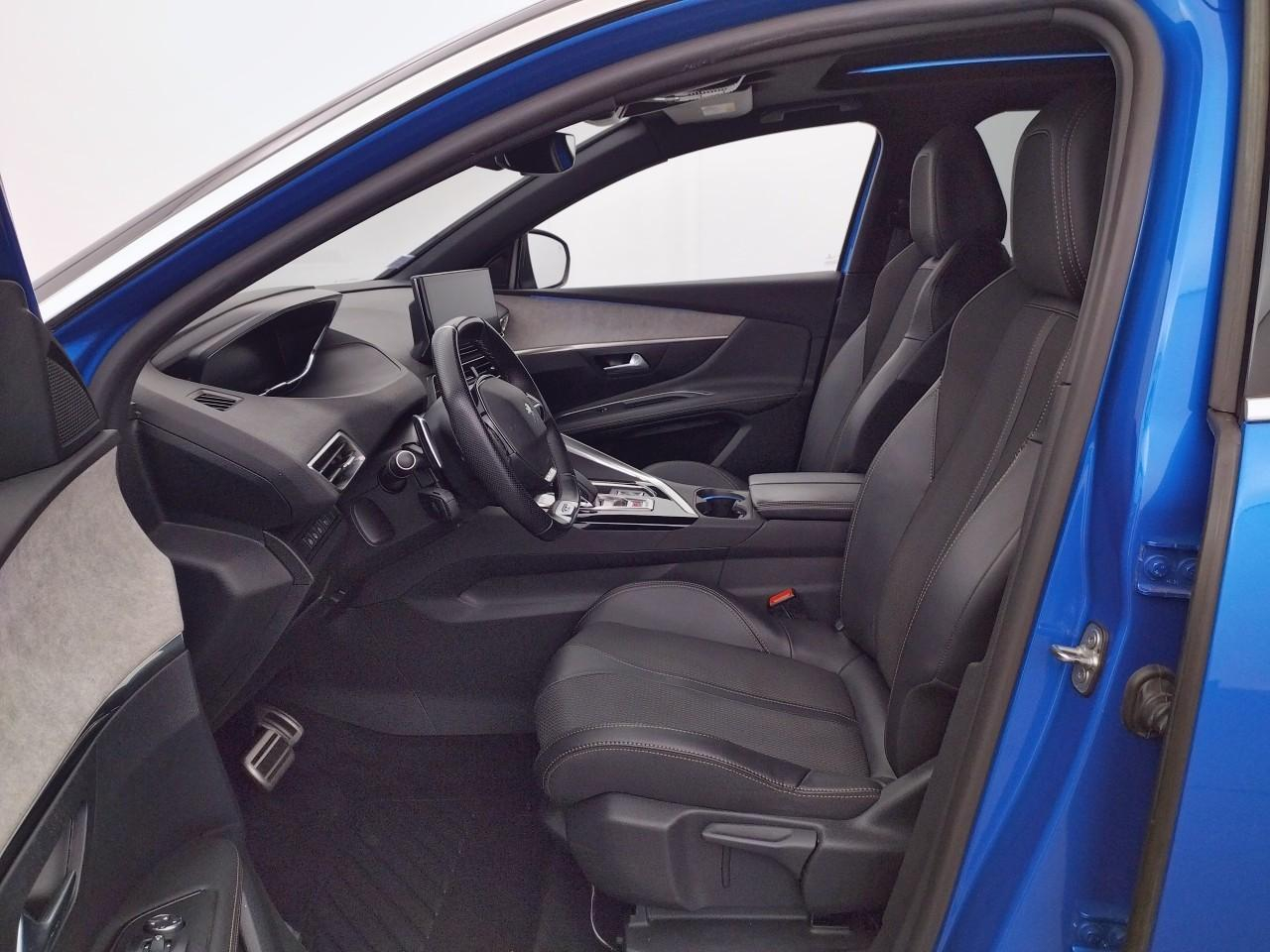Peugeot 3008 hybrid 225 e-eat8 gt — photo 10