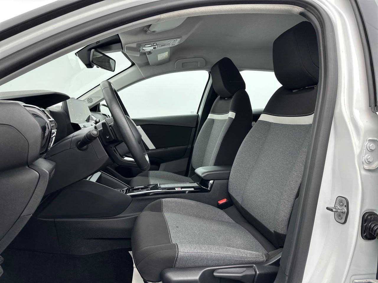 Citroën C4 puretech 130 s&s eat8 feel — photo 9