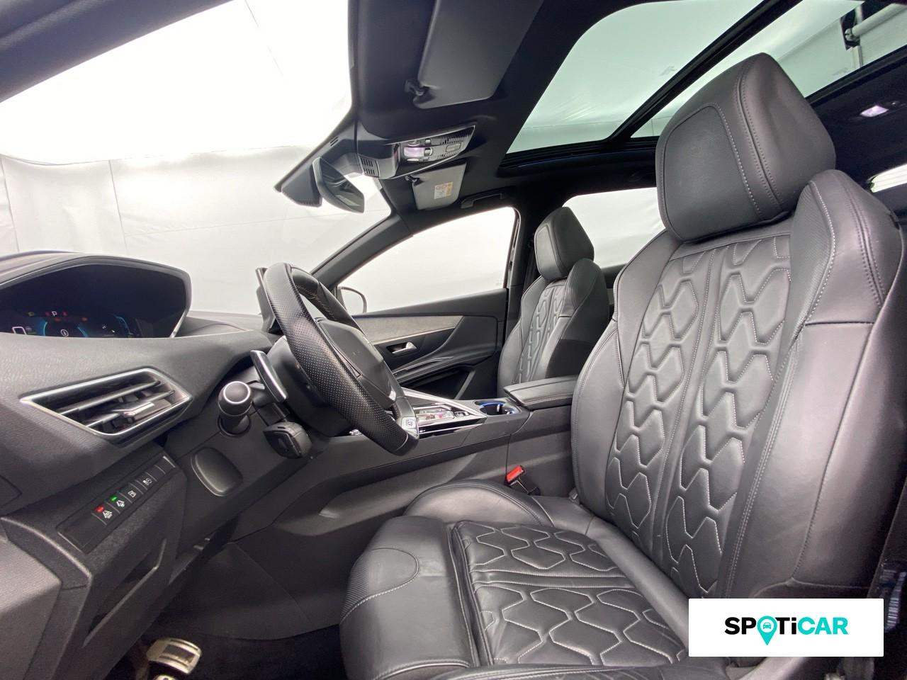 Peugeot 3008 plug-in hybrid4 300ch gt e-eat8 — photo 9