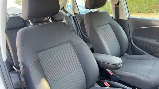 Volkswagen Polo 1.4 TDI 90 DSG7 - Match – 2017 – 122541 km – Diesel – Boîte Automatique — photo 19