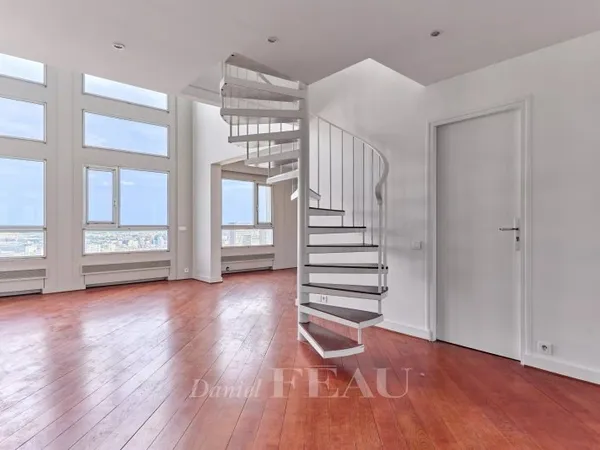 Paris XIII - Place d'Italie - Duplex esprit loft - 132 m²