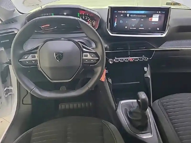 Peugeot 208 puretech 75 s&amp;s bvm5 — photo 8