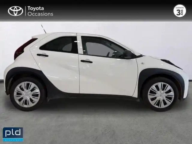 Toyota Aygo x 1.0 vvt-i 72ch active my23 — photo 5