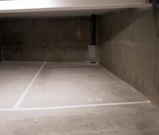 Alfortville - Proche Maison-Alfort RER - Grande place de parking 4.80mx3m - Résidence récente
