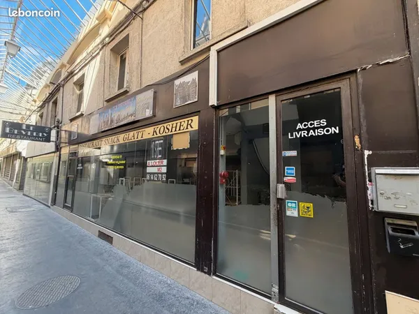 Local 100 m² avec extraction - Sentier 75002