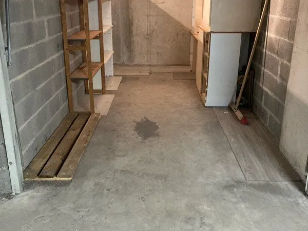 Garage fermé et sécurisé - Secteur gare