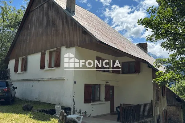 Maison 6 pièces 120 m²
