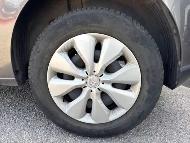 Citroën C3 puretech 83 s&amp;s bvm5 — photo 13