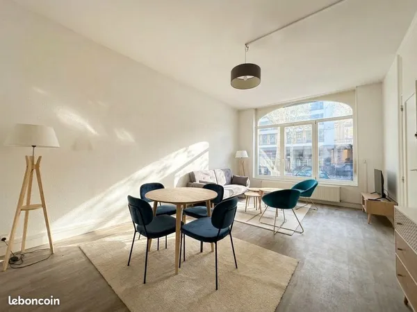 Appartement 2 pièces 61 m²