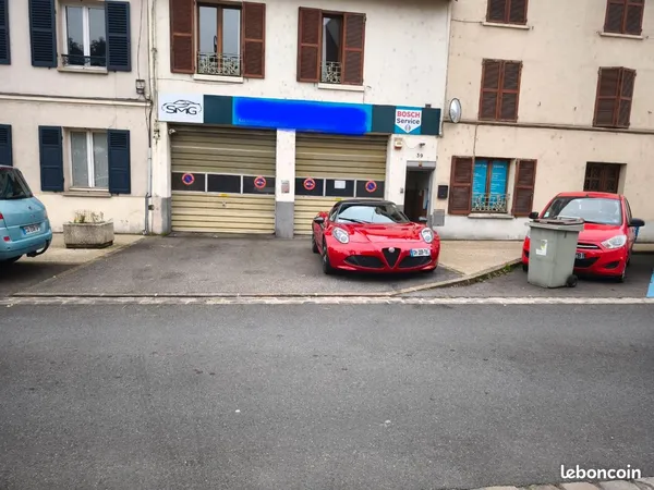 Garage automobile