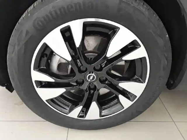 Opel Grandland X hybrid 225 ch bva8 — photo 13