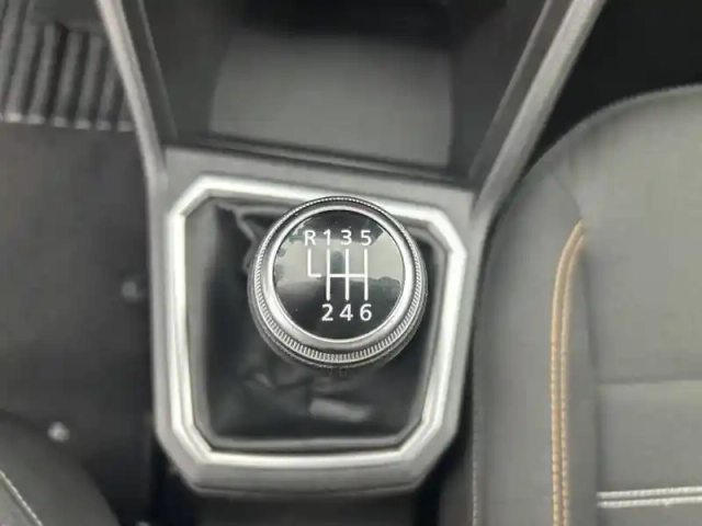Dacia Sandero eco-g 100 - 22 — photo 14