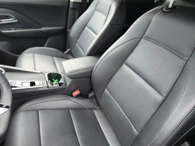Mg Zs 1.5 l hybrid+ 197 ch — photo 6