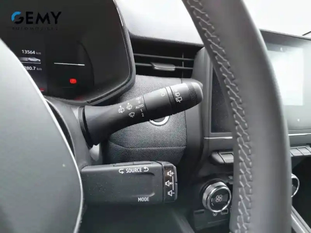 Renault Clio tce 90 — photo 20