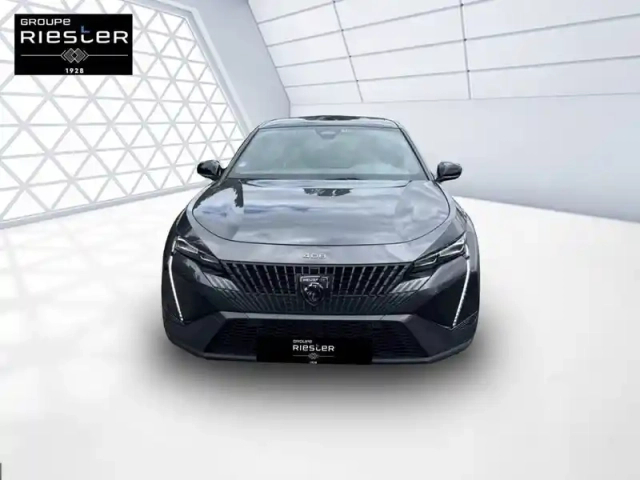 Peugeot 408 phev 225 e-eat8 — photo 2
