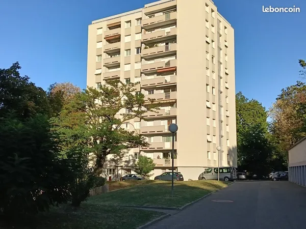 Stationnement Vente Oullins 16500€