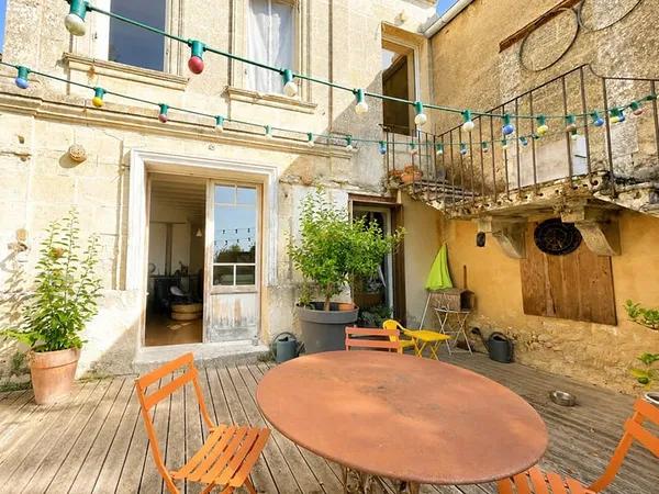 Maison à vende à 35 mn de Bordeaux et 20 Mn de Libourne