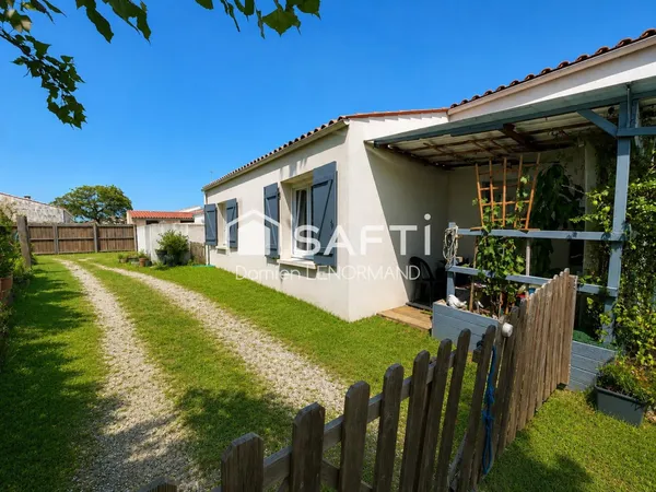 Maison de 2019 plein centre de Dolus terrain 529 m2