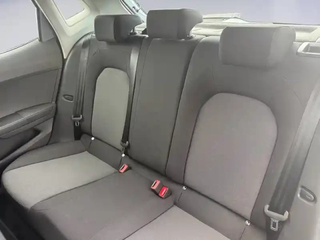 Seat Ibiza 1.0 mpi 80 ch s/s bvm5 — photo 13
