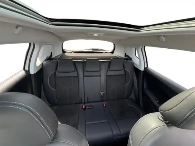 Peugeot 2008 1.2 puretech 110ch crossway s&amp;s — photo 13