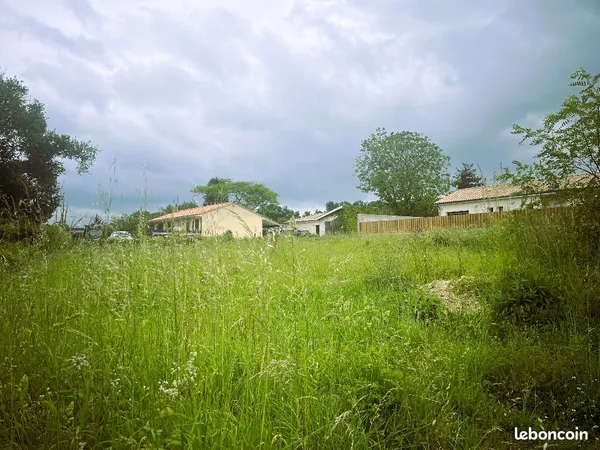 Terrain 819 m² Val De Virvee