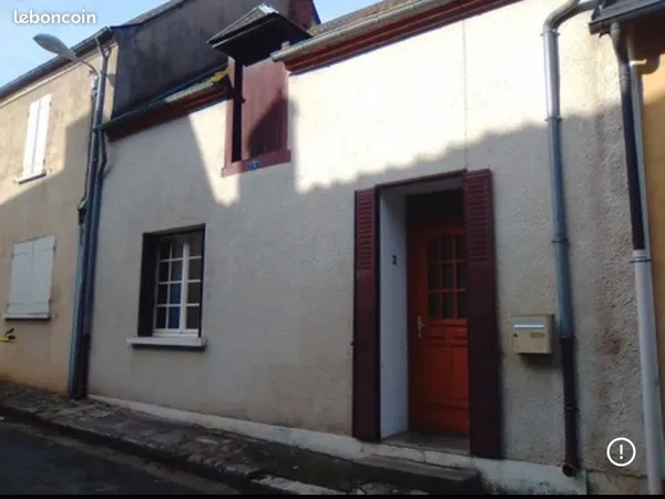 Maison à Charost à louer