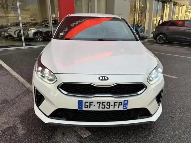 Kia Ceed 1.5 t-gdi 160 ch dct7 gt line — photo 2