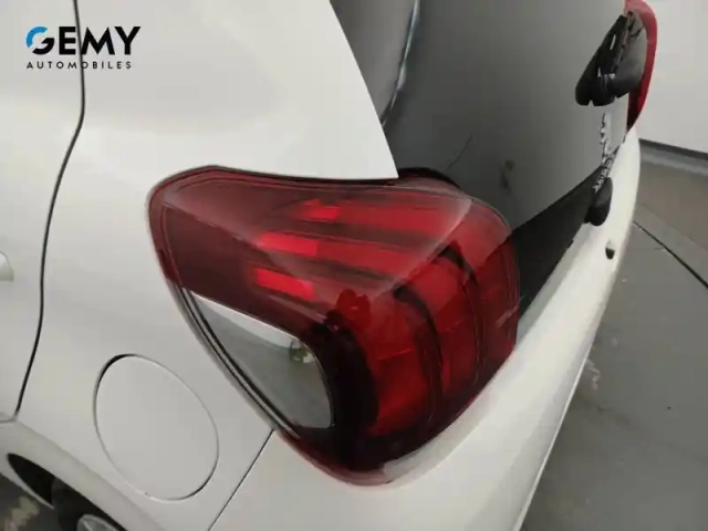 Peugeot 108 vti 72ch s&amp;s bvm5 — photo 57