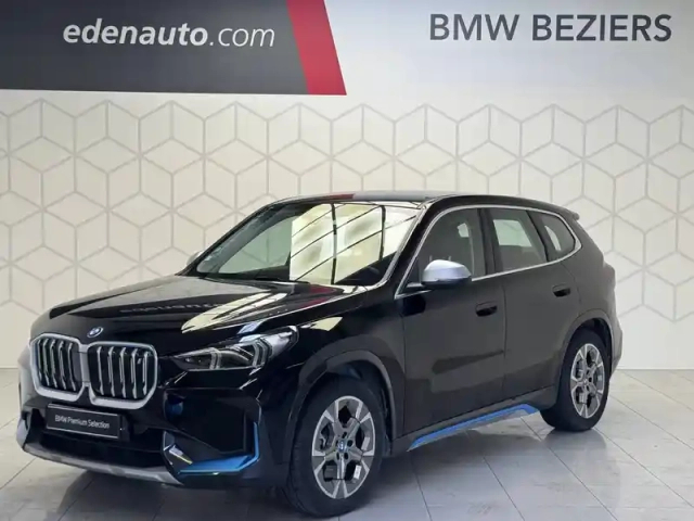 Bmw X1 i xdrive30 — photo 1
