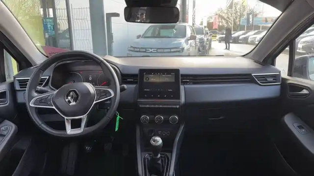 Renault Clio tce 90 — photo 9