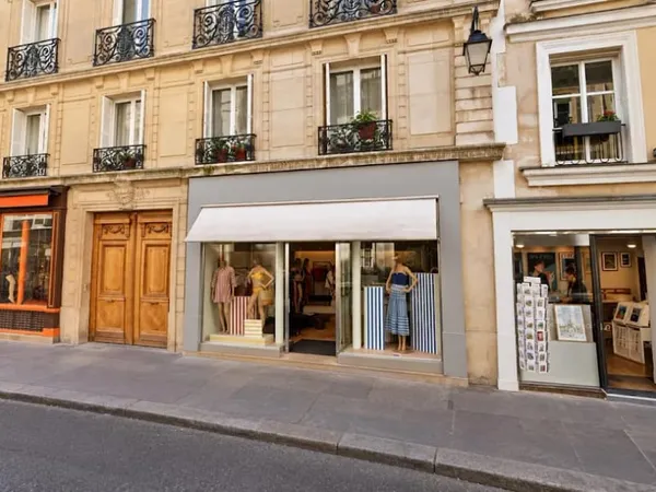 Local 93 m²