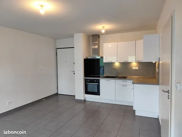Appartement - 2 pièces - 42 m2 - étage 2