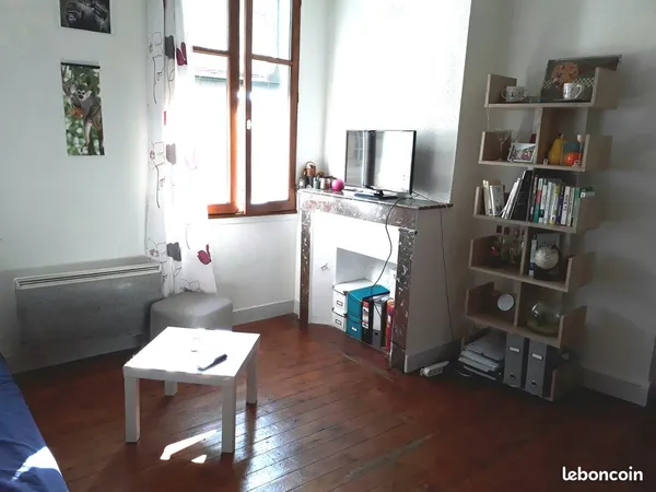 Loue t1 bis lumineux centre ville poitiers 450 charges comprises