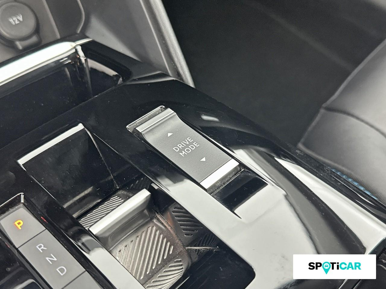 Citroën C4 puretech 130ch s&s feel pack eat8 — photo 18