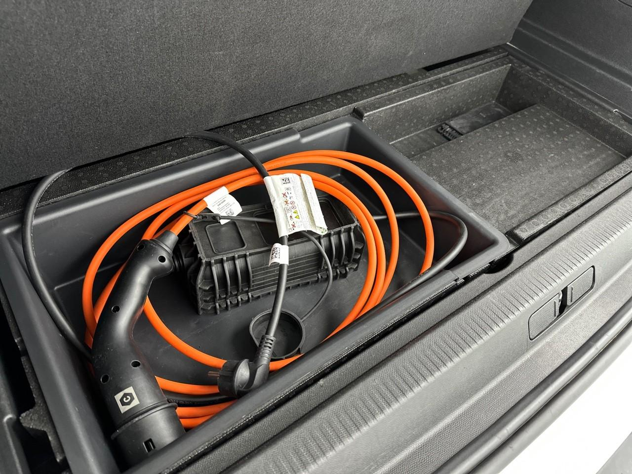 Citroën C5 Aircross hybride rechargeable 225 e-eat8 shine pack — photo 38