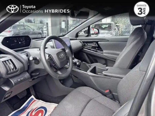Toyota Bz4X 218ch 11kw origin awd — photo 3