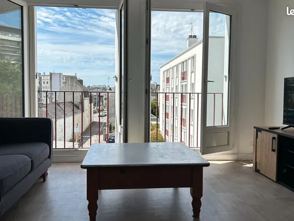 Appartement 4 pièces 81 m²