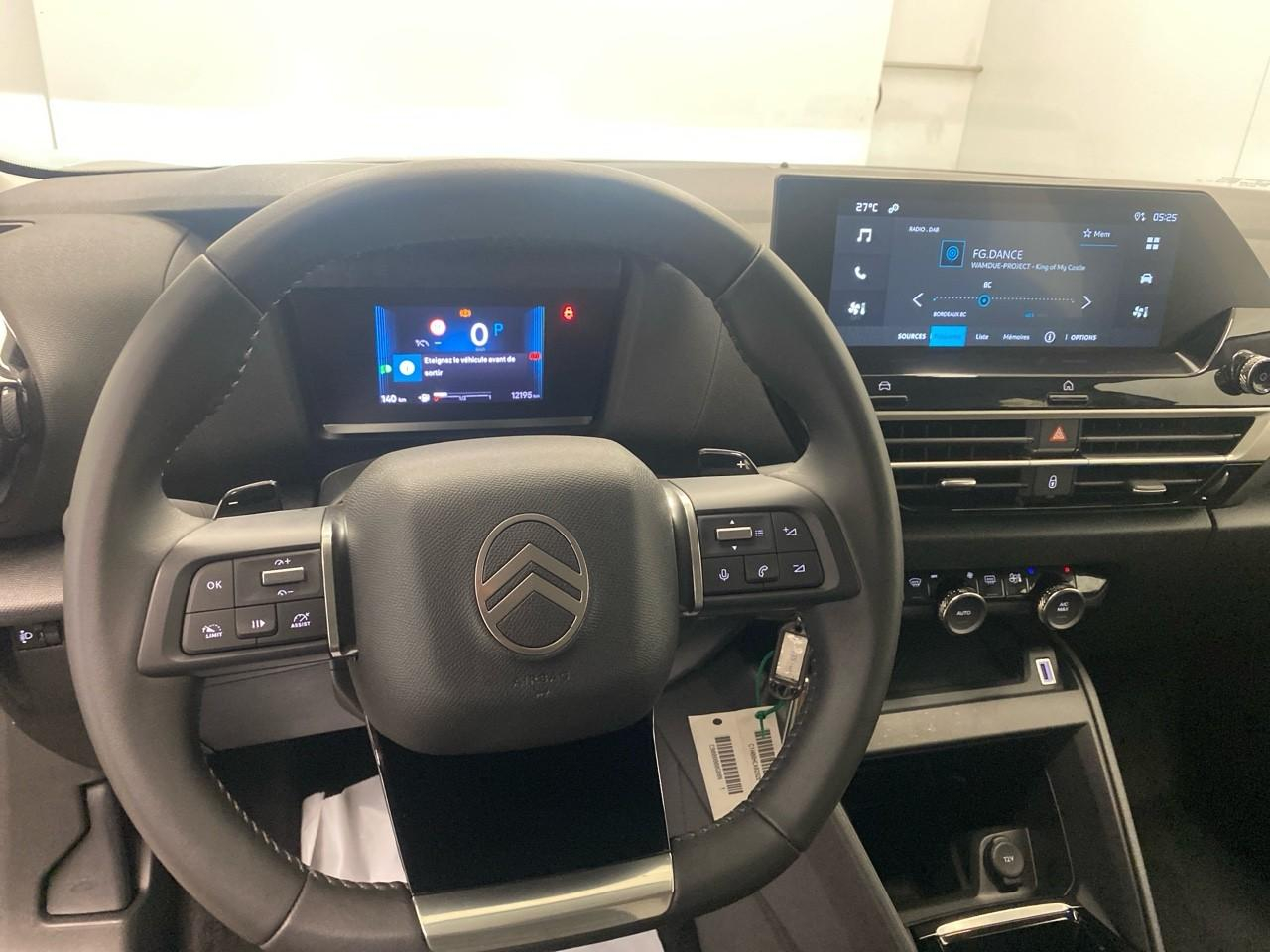 Citroën C4 hybride 136 e-dcs6 plus — photo 12
