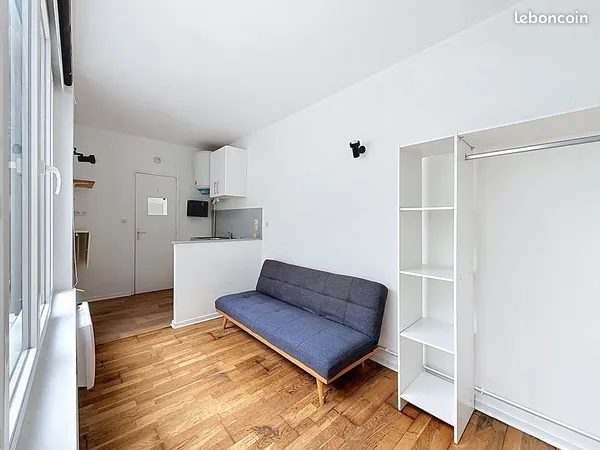 Studio 1 pièce 14 m²