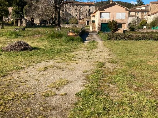 Maison 115 m2 terrain 900 m2